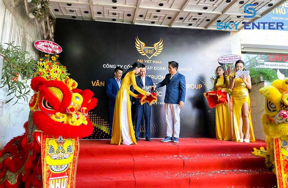 to-chuc-khai-truong-tron-goi